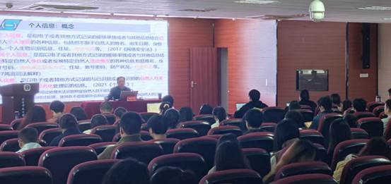 9ddf4a5c0e2a800fe8ed8456745da80